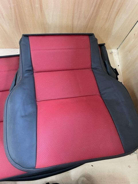 DEFENDER 90 110 ANNIVERSARY TDCI XS  FRONT + REAR FORWARD FACING COVERS+ FOAM