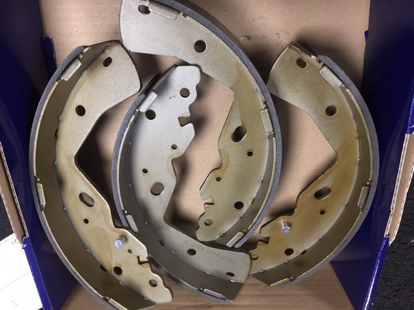 FOR MAZDA BT-50 2.5TD SINGLE CAB 2006 ON  REAR BRAKE SHOES SET FOR BOTH AXLES