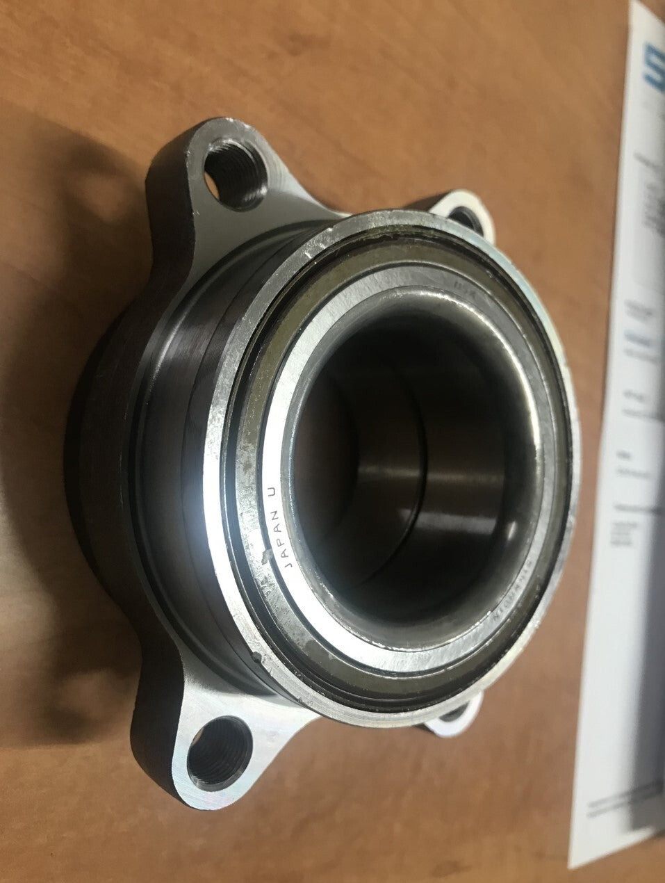 FOR NISSAN ELGRAND E51 2.5i 3.5i FRONT AXLE WHEEL BEARING HUB no abs GENUINE