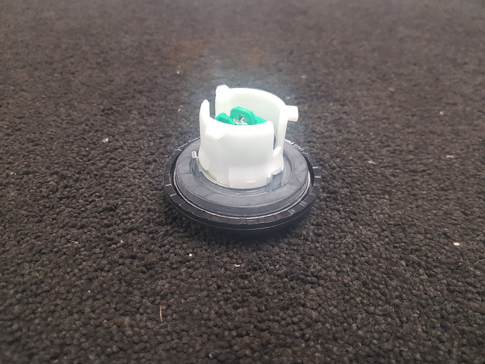 FOR FORD TRANSIT 2.0 2.2 2.4 FOCUS MK1 2.0 FUEL FILLER CAP WITH LOCK AND KEYS