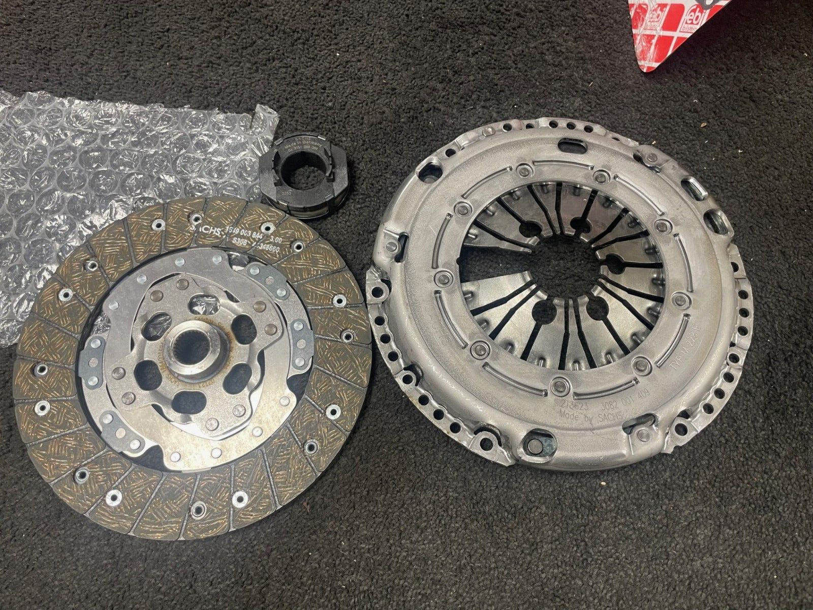 AUDI A3 1.9TDI 8P CAYB CAYC ALTEA LEON 1.9TDi  CLUTCH KIT NEW SACHS