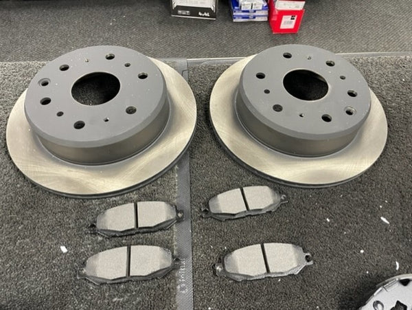 FOR TOYOTA REGIUS GRANVIA IMPORT REAR BRAKE DISC PAD HAND BRAKE PARKING SHOE KIT