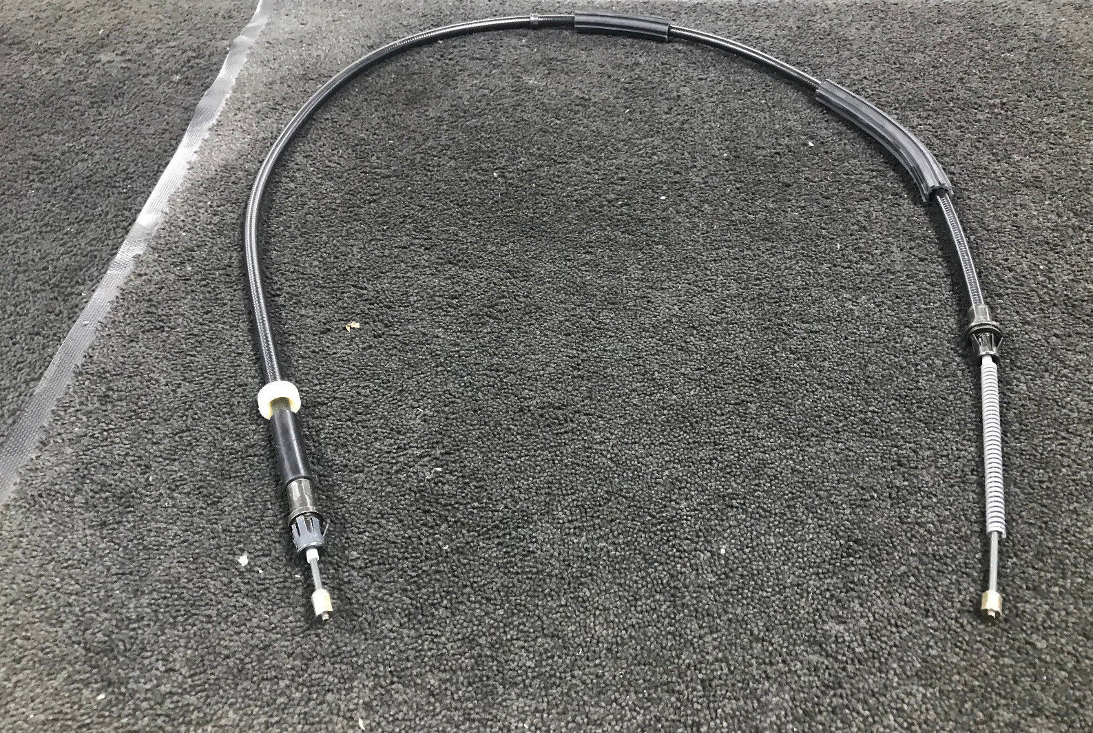 FOR FORD MONDEO MK1 HATCHBACK SALOON 1.6 1.8 2.0 2.5 HANDBRAKE CABLE REAR