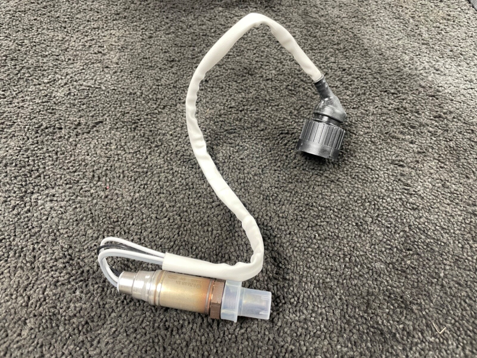 Lambda Sensor Bosch Oxygen 11781247235 11781468621 11781468630 round plug type