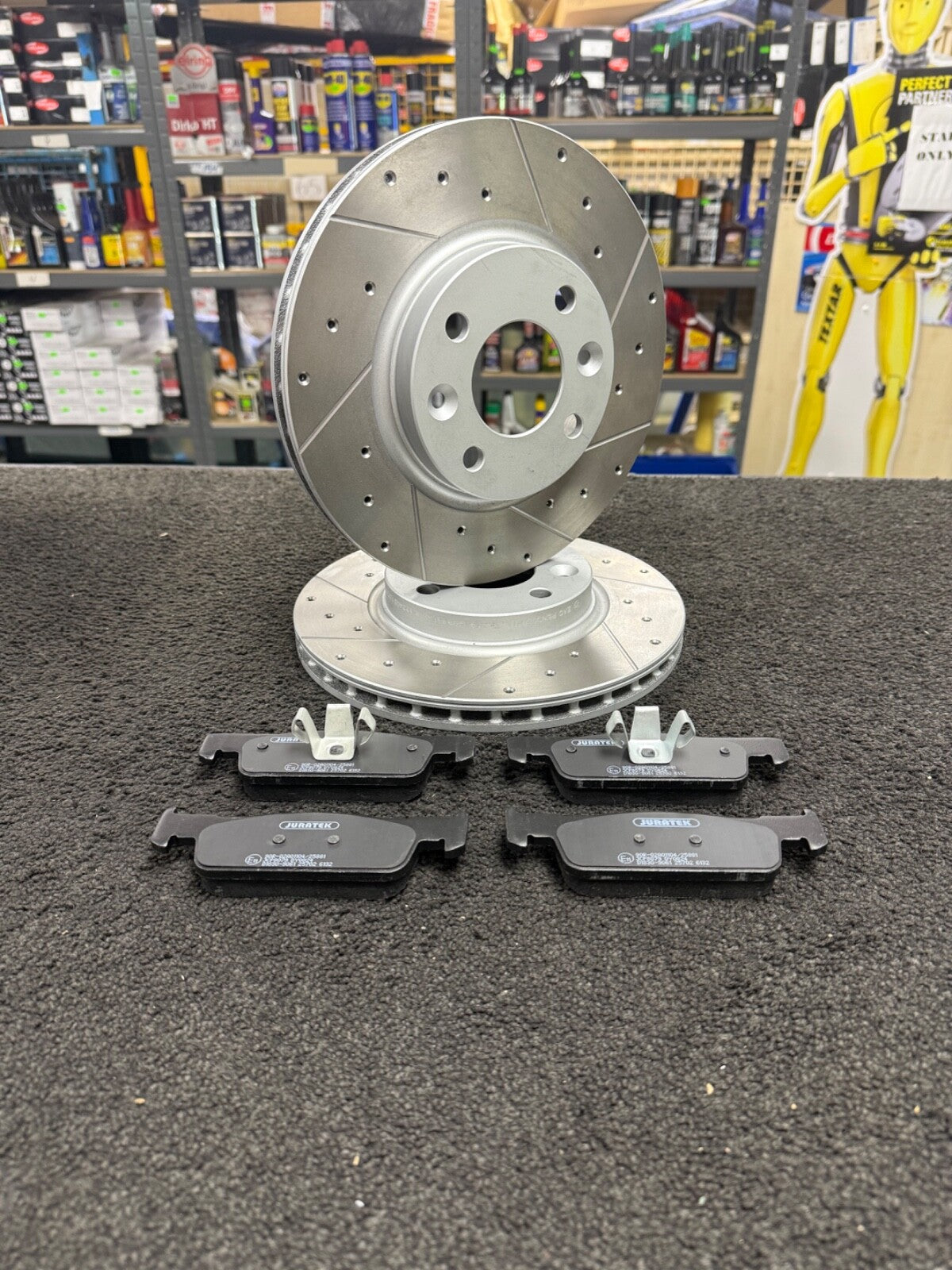 PERFORMANCE DRILLED GROOVED BRAKE DISCS PADS FOR SMART FORTWO 258MM