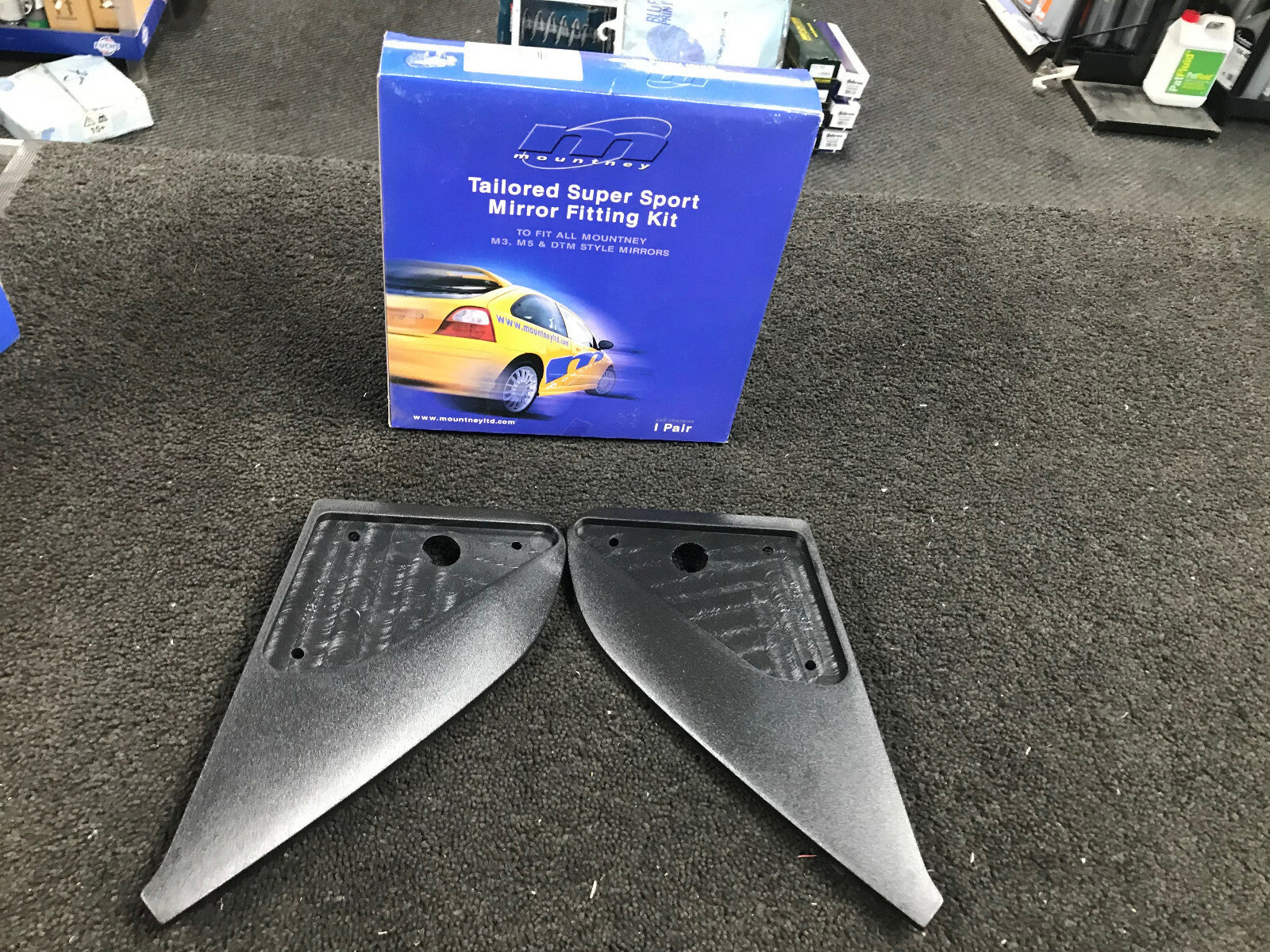 M3 STYLE SIDE MIRROR FIXING BACKING PLATES FOR RENAULT CLIO 1991-1997