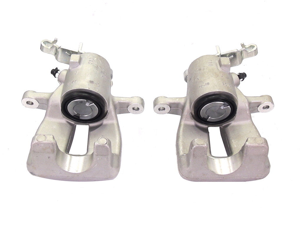 2 REAR BRAKE CALIPER BRACKET SLIDER PIN AUDI A3 2.0TFSi QUATTRO 200bhp 2003-13