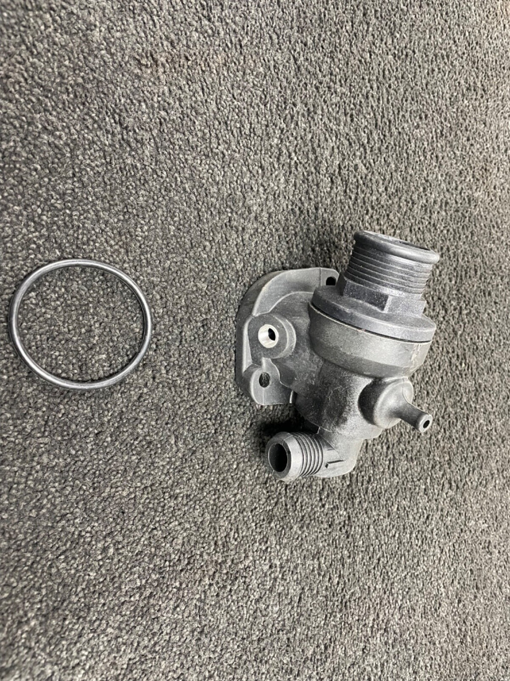THERMOSTAT HOUSING FOR TRANSIT TOURNEO TRANSIT 2.5 DIESEL & CONNECT 1.8 DIESEL