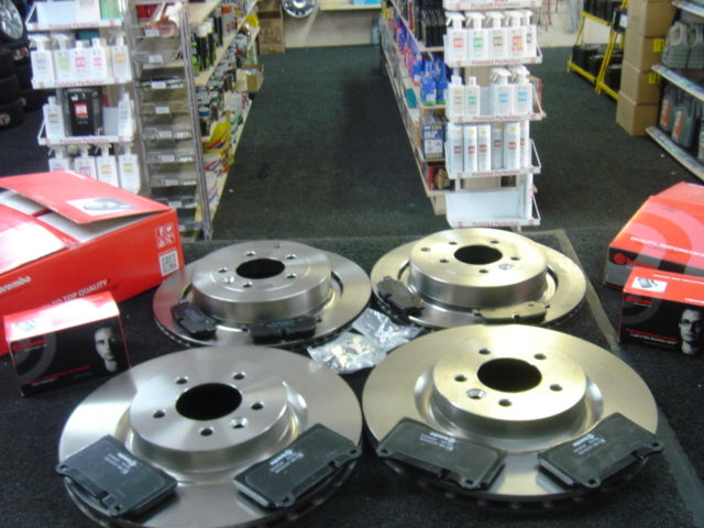 RANGE ROVER SPORT 3.6TDV8 BRAKE DISC MINTEX BRAKE PADS BREMBO PADS