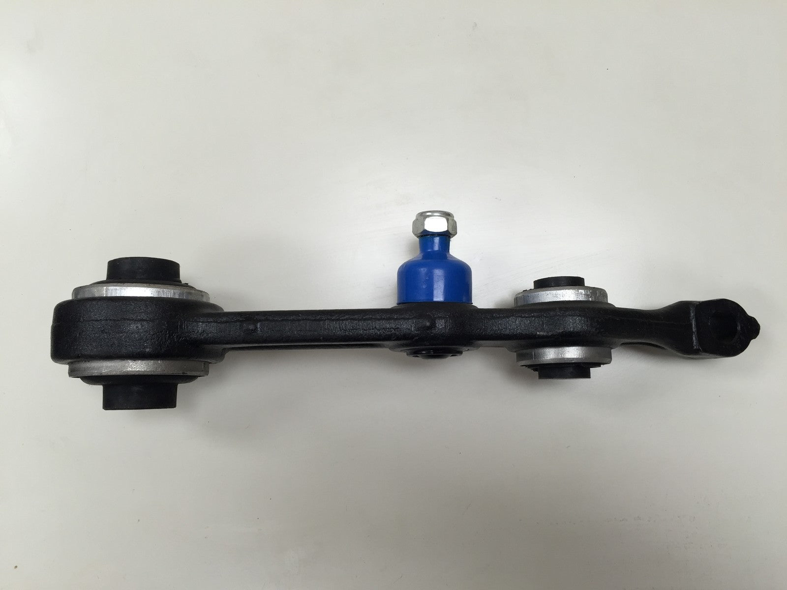  FOR MERCEDES E-CLASS W211 E-CLASS 2002 TO 2009 FRONT CONTROL ARM LOWER 