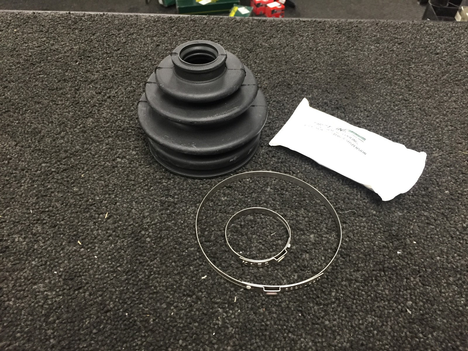 FOR TOYOTA HILUX LAND CRUSIER 2002 ON OUTER CV BOOT KIT