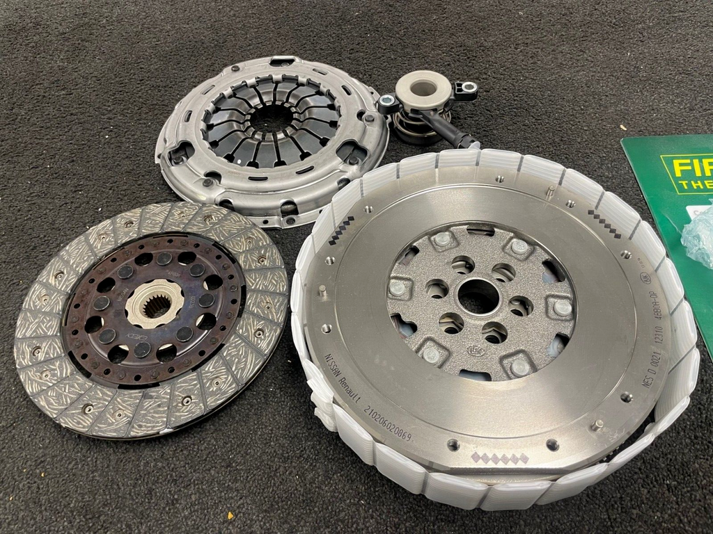 RENAULT KADJAR 1.6 TCe 165 2016-2019 DUAL MASS FLYWHEEL CLUTCH KIT NEW GENUINE