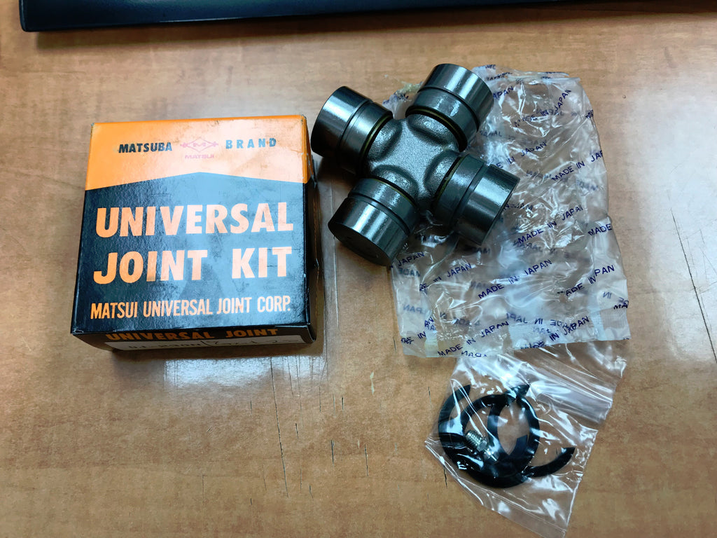 FOR TOYOTA HIACE GRANVIA REGIUS 4WD REAR PROPSHAFT UJ UNIVERSAL JOINT NEW 