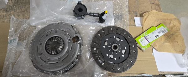 3PCE VALEO CLUTCH KIT FORD FOCUS CMAX Mk3 MAZDA 3 5 TDCi 1.6D 2010-2020