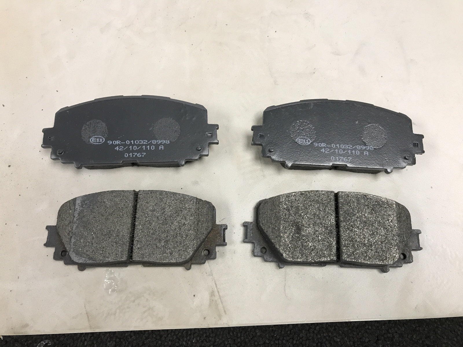 FRONT BRAKE PAD PADS FIT FOR TOYOTA YARIS 1.8 VVTI SR 2008 ON 
