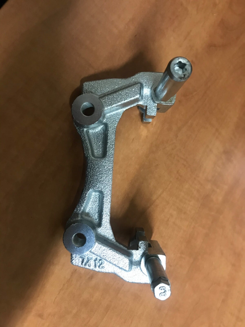 MAXDA MX5 EUNOS ROADSTER 1990-05 REAR BRAKE CALIPER CARRIER BRACKET 251M DISC