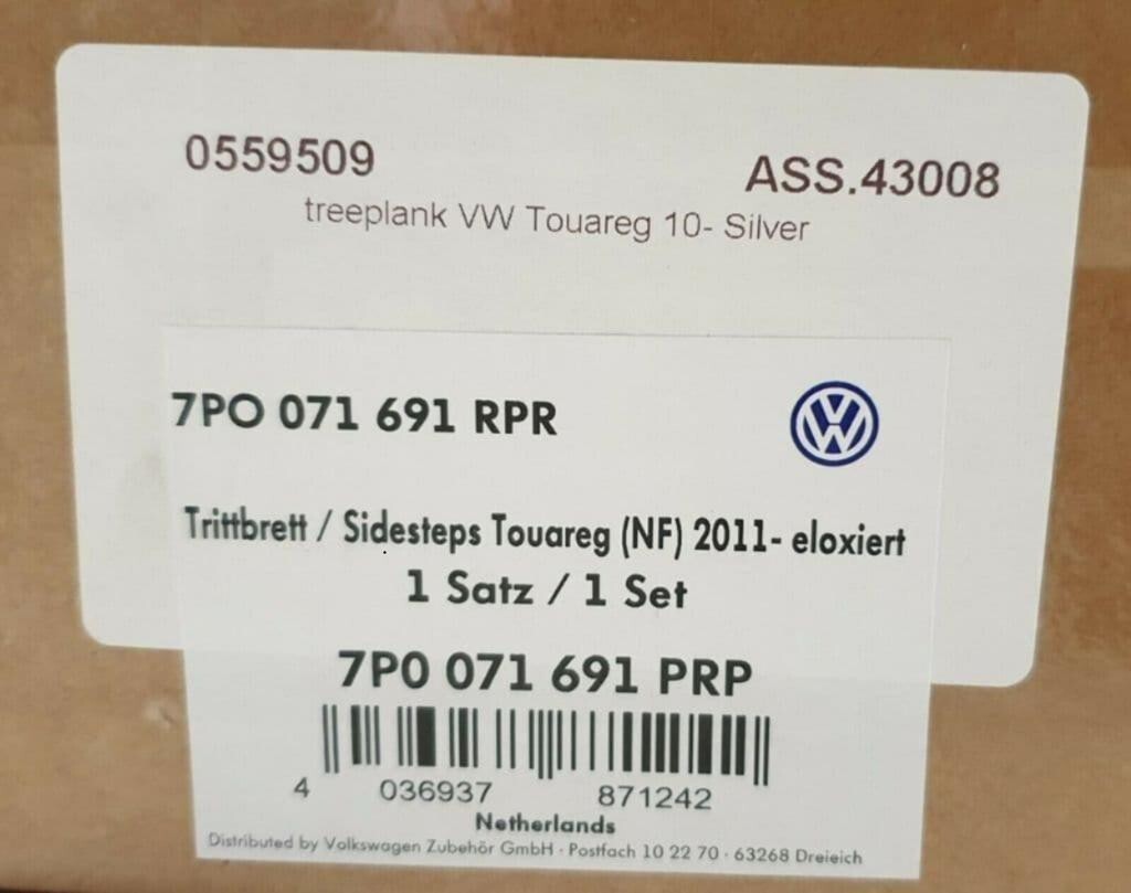 GENUINE VOLKSWAGEN TOUAREG MK2 V6 V8 7P 2011-17 RUNNING BOARD SIDE STEPS SILVER
