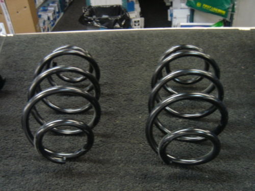 MONDEO ST220  02-07 FRONT COIL SPRINGS X 2 NEW 