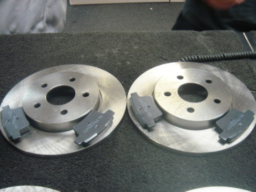 CROMA 1.9 2.4JTD REAR VENTED BRAKE DISCS & PADS