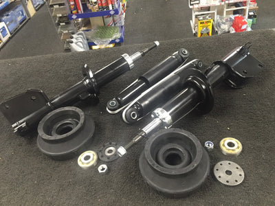 TRAFIC VAUXHALL VIVARO  FRT STRUT MOUNTING COIL SPRING FRONT REAR SHOCK ABSORBER