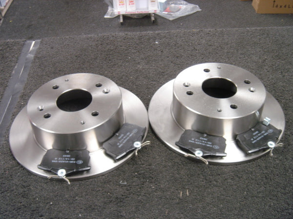FOR HONDA ACCORD 19982002 BRAKE DISCS BRAKE PADS REAR SET