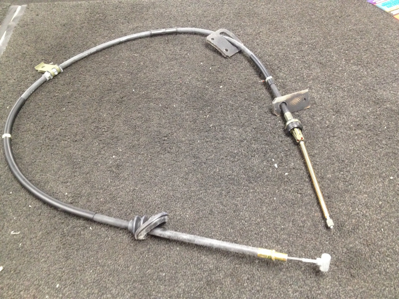 FIT FOR SUZUKI VITARA  2.0TD 1.6 1991-2004  LEFT HAND REAR HANDBRAKE CABLE