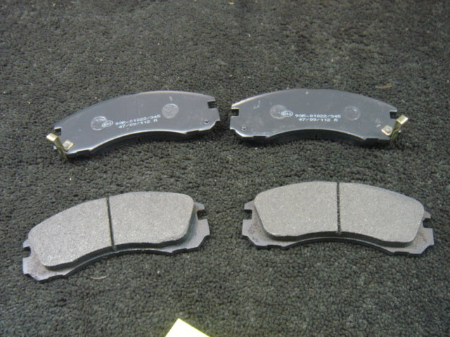 FOR MITSUBISHI SHOGUN PAJERO SPORT FRONT MINTEX BRAKE PADS
