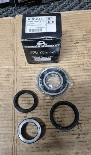 FOR HYUNDAI PONY GALANT SIGMA 1980-1983 REAR WHEEL BEARING KIT