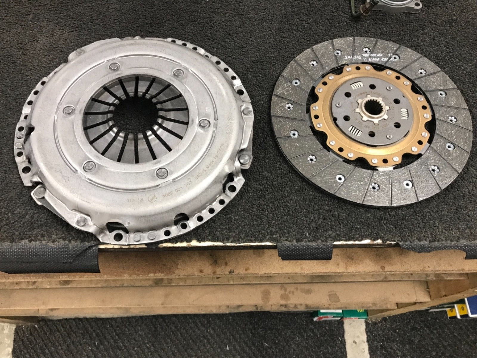 FOR VAUXHALL ZAFIRA 2.0CDTi 130 ecoFLEX 2009-15 CLUTCH KIT DUALMASS FLYWHEEL CSC