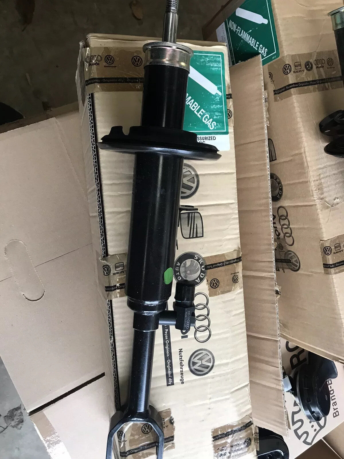 ORIGINAL AUDI A6 C5 RS6 QUATTRO 02-05 FRONT SHOCK ABSORBER RIGHT DRC 4B3413032B