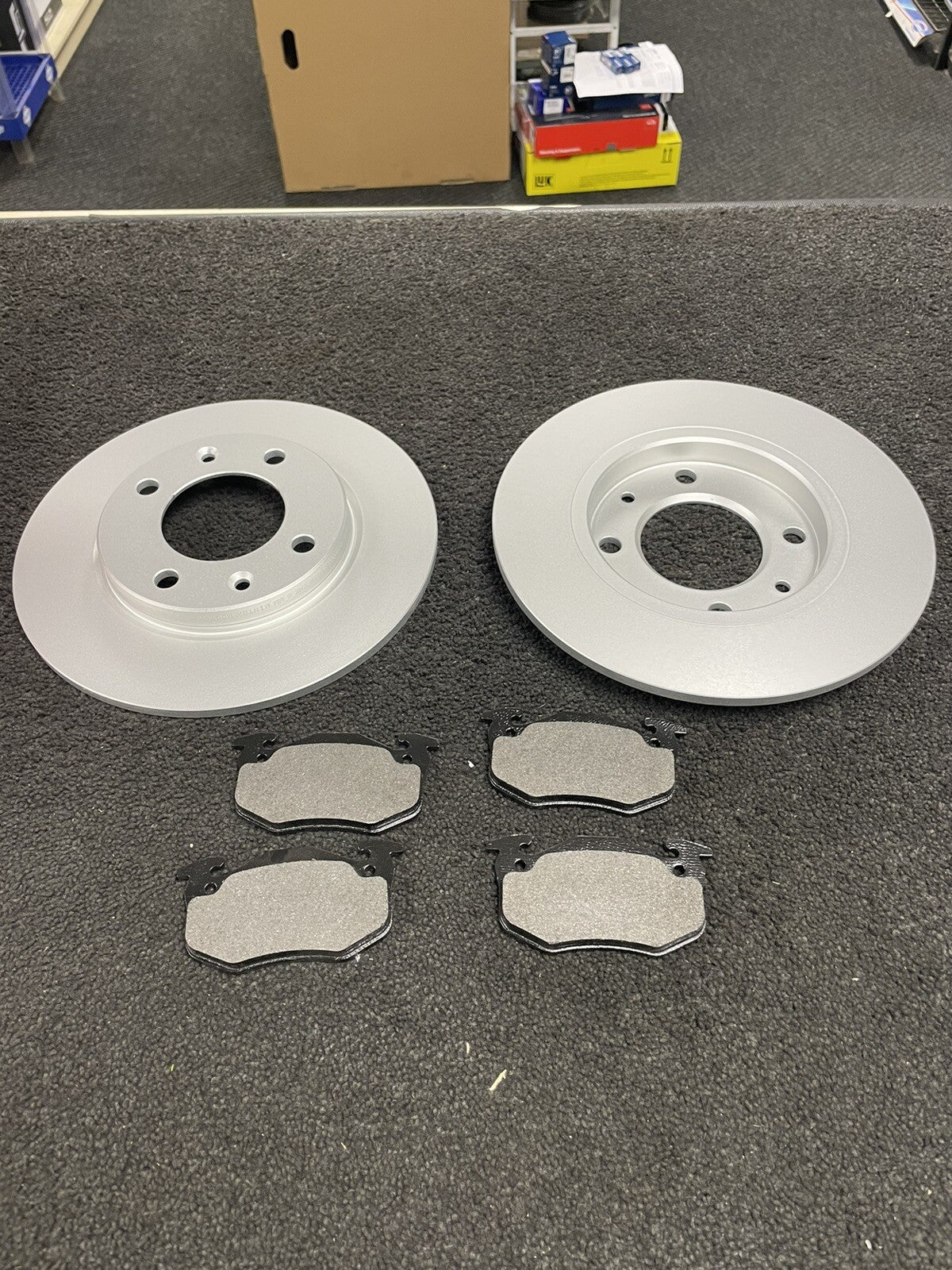 FOR PEUGEOT 206 106 16V GTI HDI SAXO VTS VTR REAR BRAKE DISC PAD