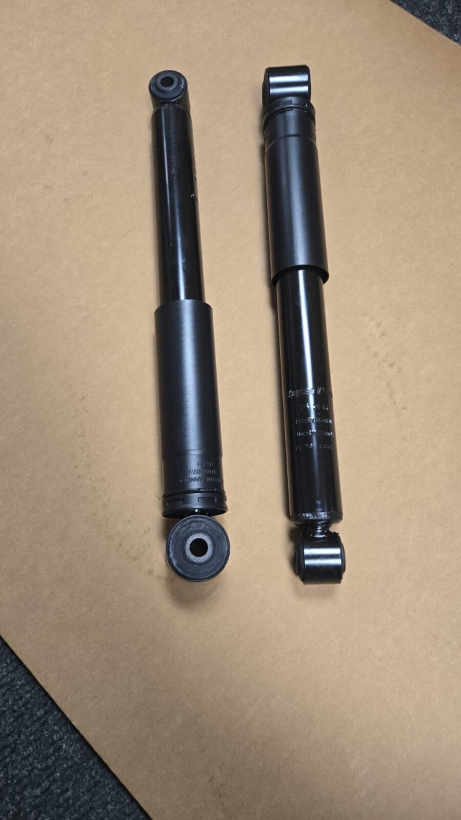FOR VIVARO TRAFIC  1.6 1.9 2.0 2.5DCi 2 REAR GAS  SHOCK ABSORBERS PAIR