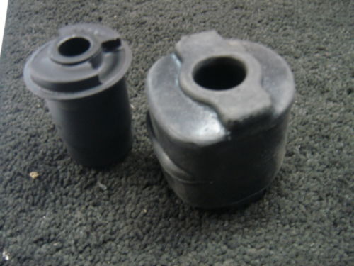 FOR CHRYSLER VOYAGER LOWER WISHBONE ARM BUSHES X 2 PAIR FOR 1 SIDE