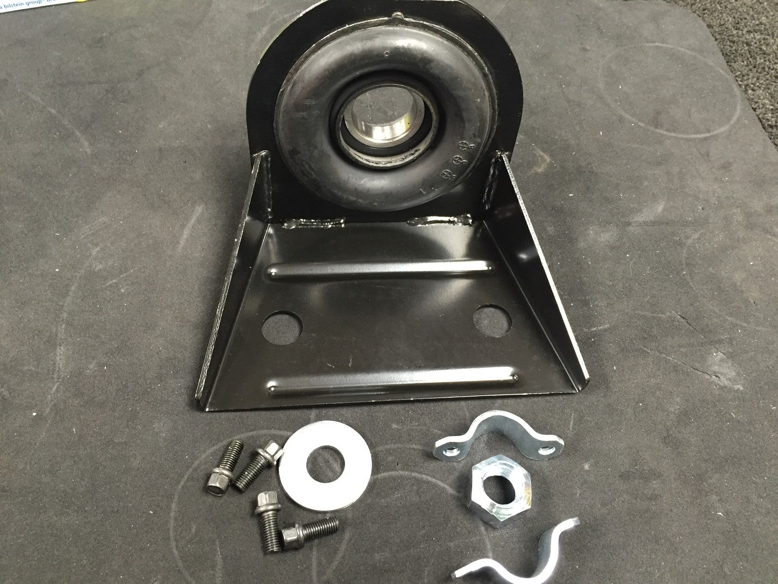 FOR MERCEDES ML270 350 430 500 ML55 W163 PROPSHAFT CENTER SUPPORT BEARING NEW 