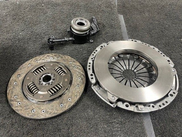 BRAND NEW LUK 3 PCE CLUTCH KIT MERCEDES SPRINTER 310 311  314 316 CDI 2006-2019