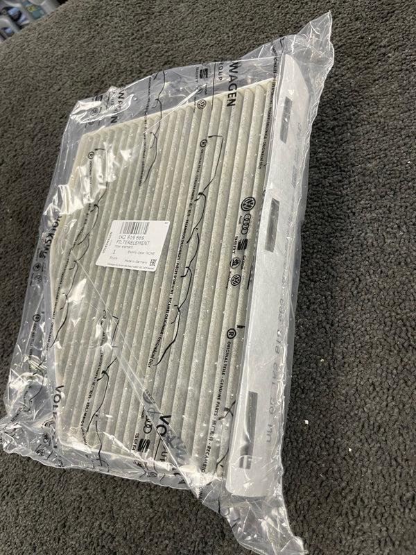 VW AUDI SEAT SKODA CABIN POLLEN FILTER 1K2819669 GENUINE AUDI BRAND NEW