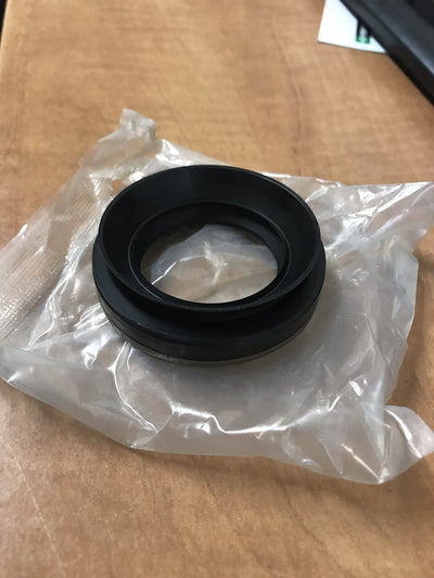 DRIVESHAFT OIL SEAL FOR NISSAN NAVARA D40 DCi OUTLAW 2005-2010