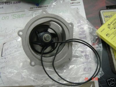 LANDROVER FREELANDER 2.0TD DISCOVERY 2. WATER PUMP NEW