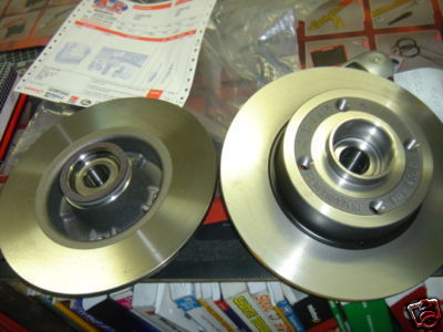 CLIO SPORT 172  REAR BRAKE DISCS & BEARING NO ABS