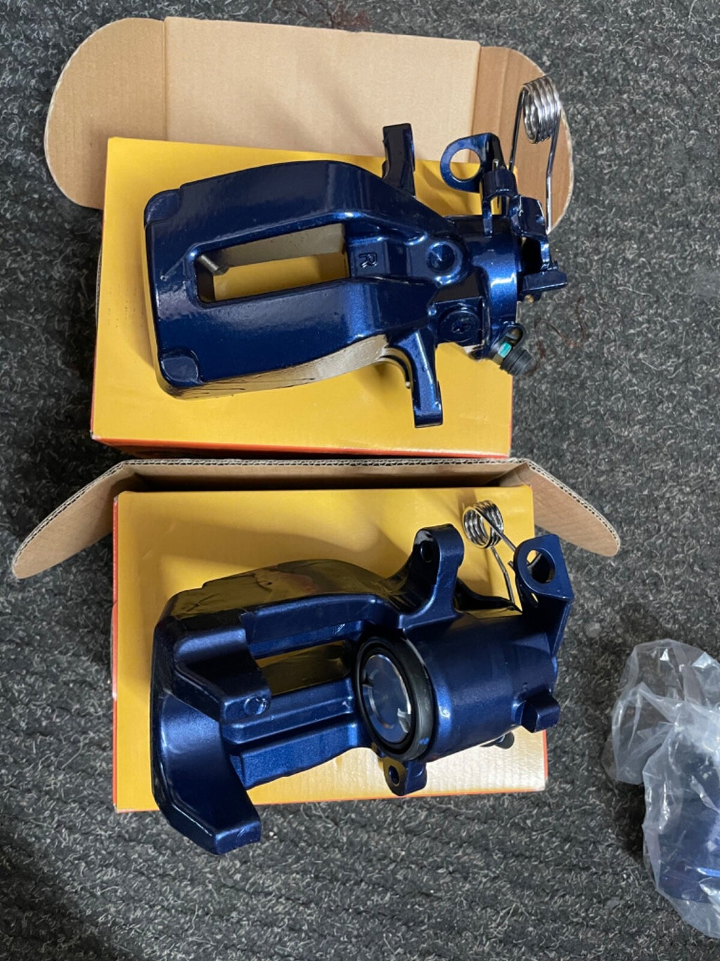 2 REAR BRAKE CALIPER VW GOLF MK4 ANNIVERSARY 4MOTION TURBO VENTED DISC MET BLUE
