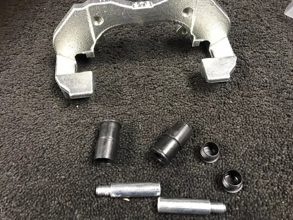 FOR FORD FOCUS MK2 C-MAX KUGA MAZDA 3 5 FRONT BRAKE CALIPER CARRIER SADDLE 278mm