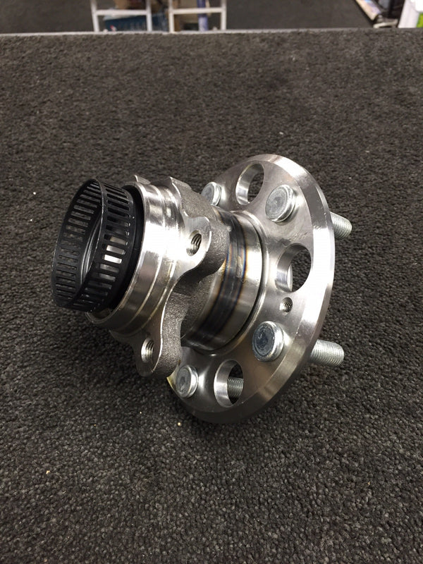FOR HYUNDAI i30 1.4 1.6 1.8. 2.0 REAR WHEEL BEARING HUB ASSEMBLY
