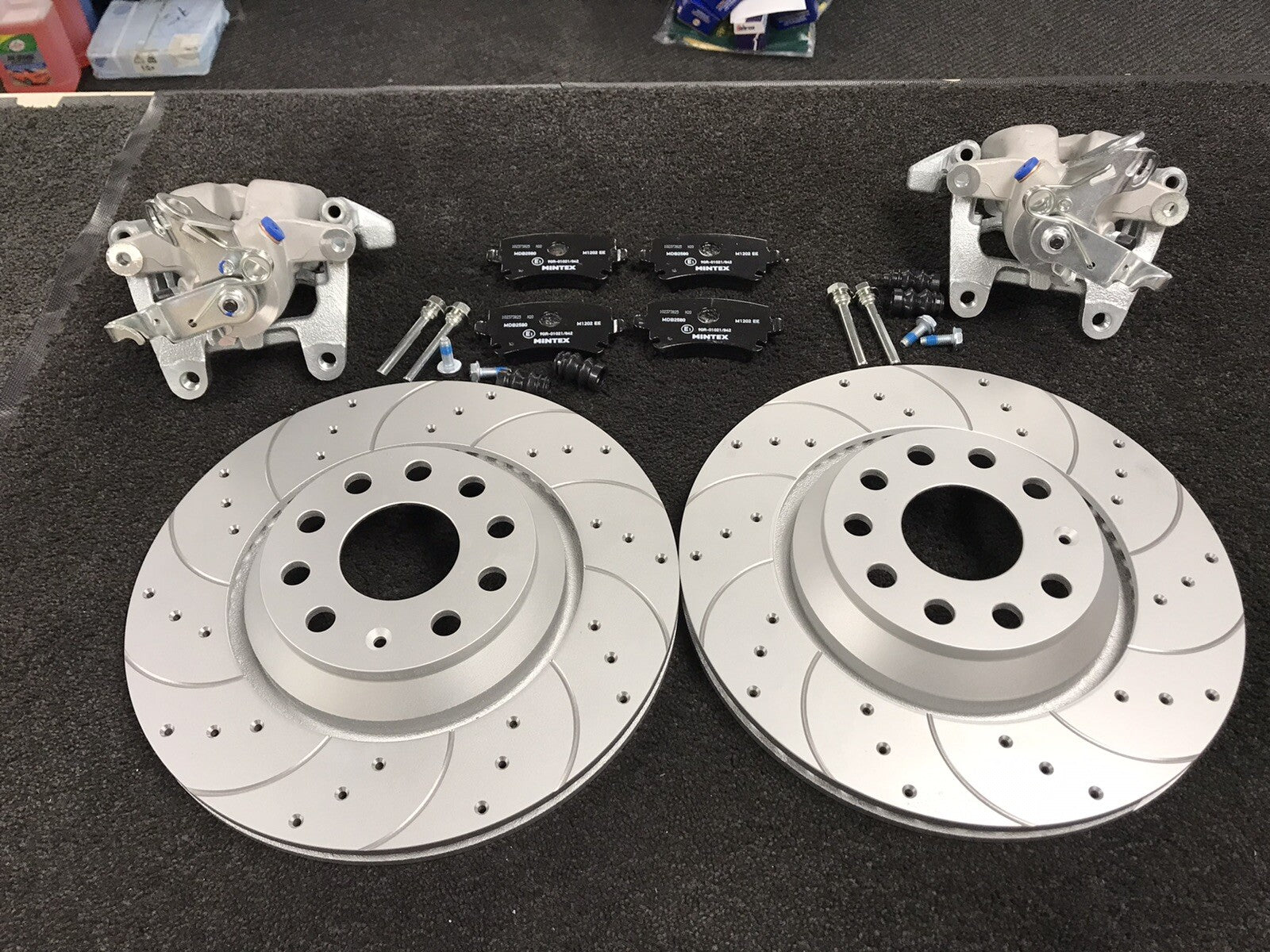 AUDI A3 8P SLINE QUATTRO TFSi TDi S3 REAR VENTED BRAKE DISCCONVERSION  KIT 310mm