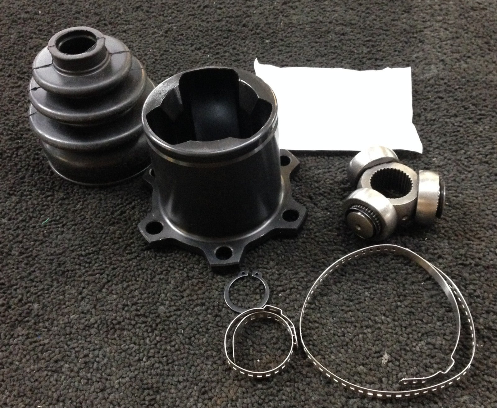 FOR AUDI A3 2.0TDI DSG INNER CV JOINT WITH BOOT KIT NEW