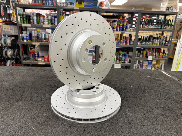 BMW 3 E90 E91 E93 330d 2008-13 PERFORMANCE BRAKE DISC PAIR DRILLED 330MM