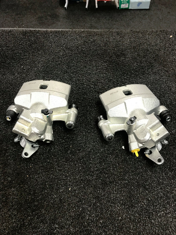 2 REAR BRAKE CALIPER BOTH LH RH FOR TOYOTA MR2 1.8VVTI ZZW30 1999-2007