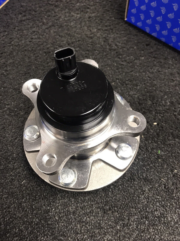 FOR LEXUS IS300H HYBRID FSPORT FRONT WHEEL BEARING HUB 4355030070 /71 LH RH