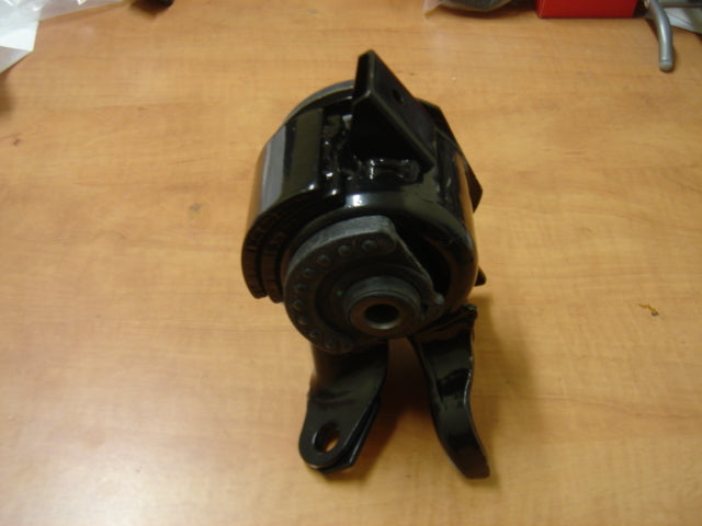 MAZDA 6 1.8 2.0 2.3 2.0d 2002-08 ENGINE GEARBOX MOUNT MOUNTING LOWER LEFT SIDE