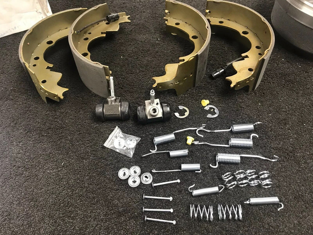 FOR REAR BRAKE SHOES FITTING KIT WHEEL CYLINDER IVECO DAILY TURBO DAILY 1985-98