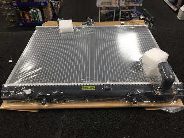 BRAND NEW RADIATOR FOR MITSUBISHI L200 K74 2.5TD 4D56 1996-2006 MANUAL GEARBOX